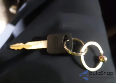 2013 Ford Police Interceptor z USA, uszkodzony, nr VIN 1FAHP2M81DG124257